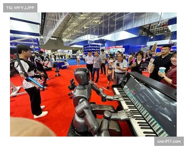 AI彩绘机器人：开幕式现场惊艳即兴创作